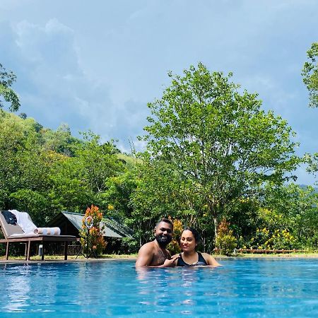 Aloft Grand Hotel เอลลา ภายนอก รูปภาพ
