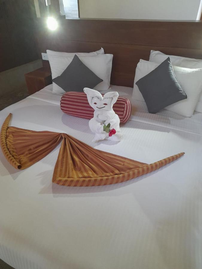Aloft Grand Hotel เอลลา ภายนอก รูปภาพ