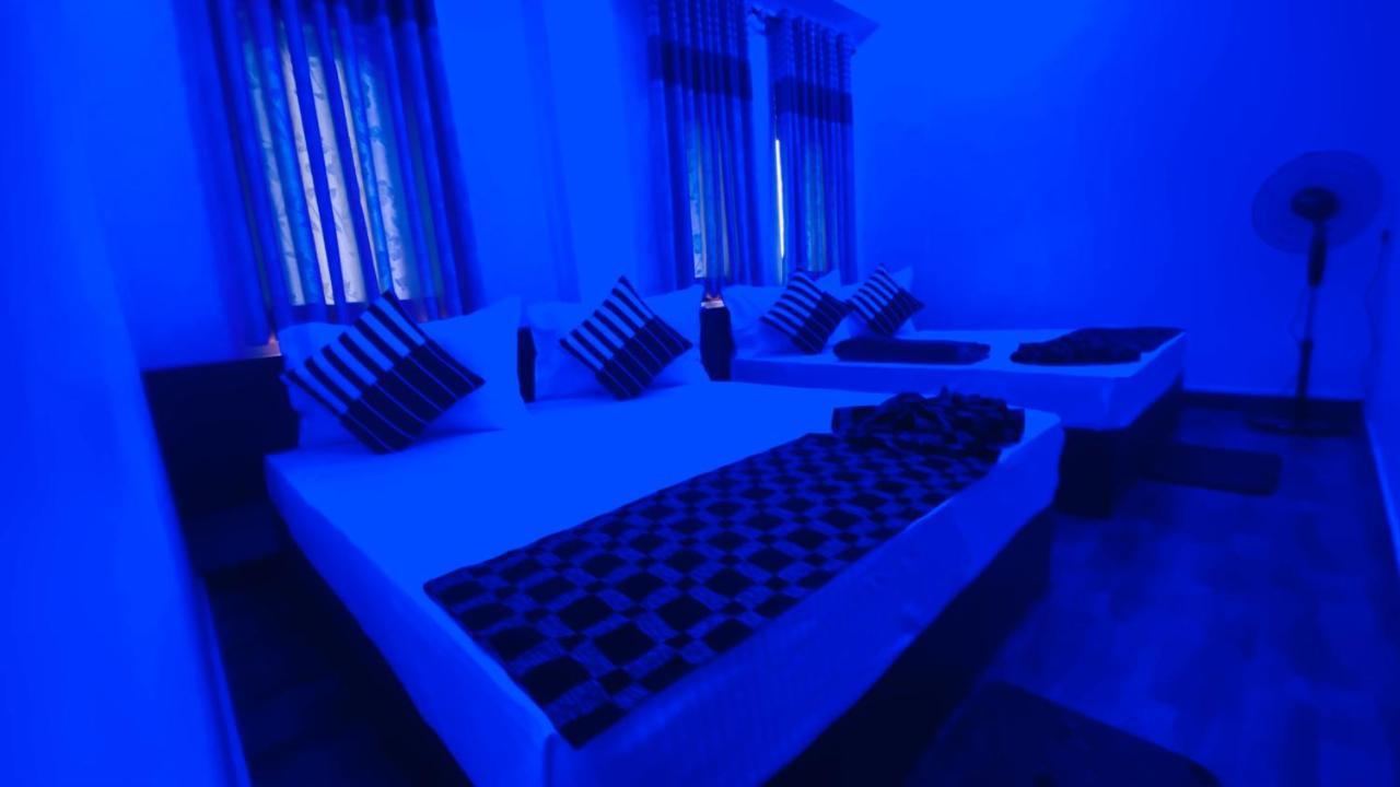 Aloft Grand Hotel เอลลา ภายนอก รูปภาพ