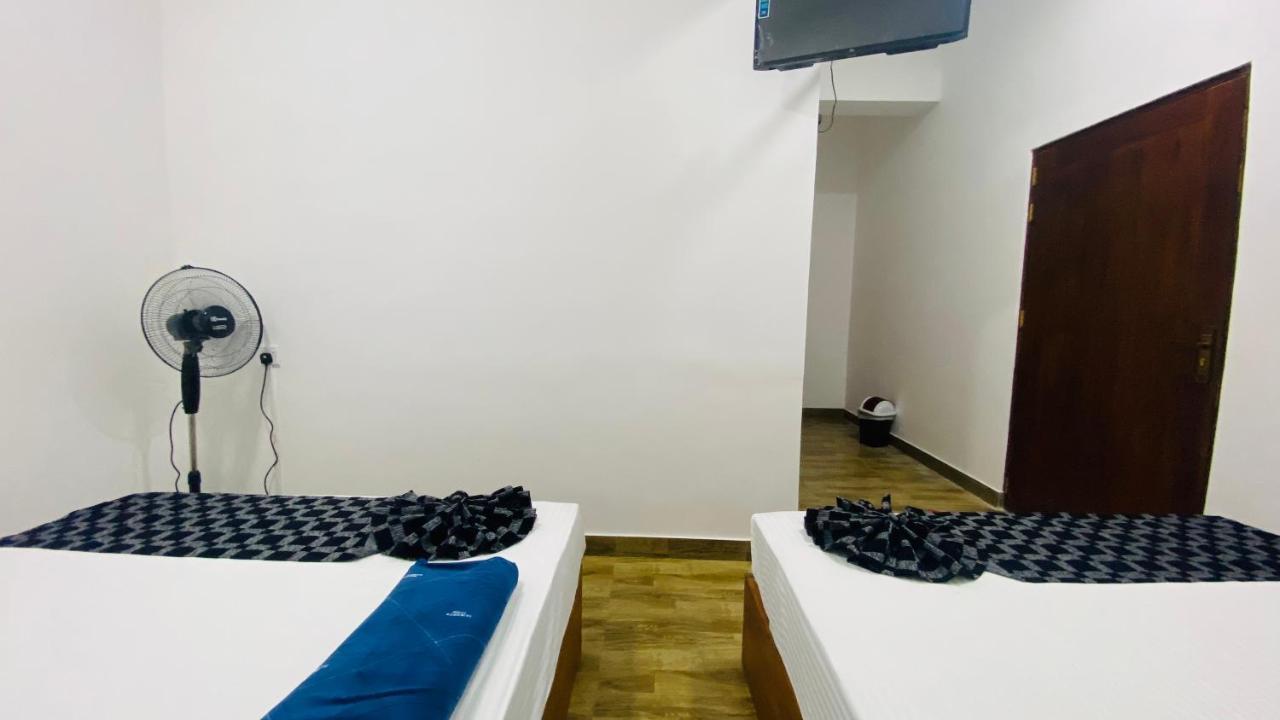 Aloft Grand Hotel เอลลา ภายนอก รูปภาพ