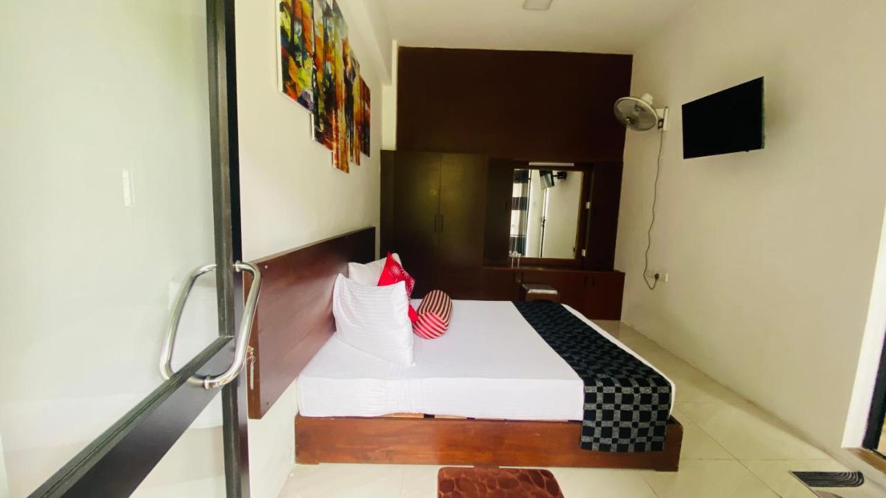 Aloft Grand Hotel เอลลา ภายนอก รูปภาพ